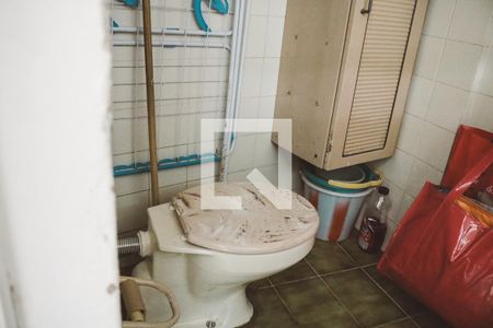 Casa à venda com 173m², 2 quartos e 1 vagaBanheiro de serviço