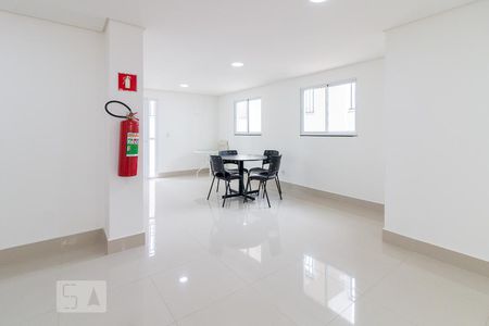 Apartamento para alugar com 51m², 2 quartos e 1 vagaSalão de festas
