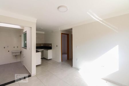 Sala  de casa para alugar com 2 quartos, 70m² em Vila Prudente, São Paulo