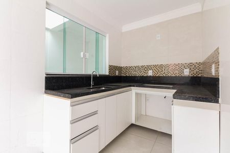 Casa para alugar com 70m², 2 quartos e sem vaga Casa para alugar com 70m², 2 quartos e sem vagaCozinha
