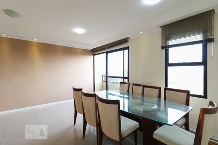 Sala de apartamento para alugar com 2 quartos, 67m² em Jaguaribe, Osasco