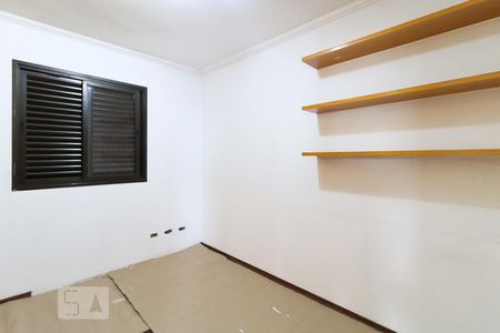 Quarto 1 de apartamento para alugar com 2 quartos, 67m² em Jaguaribe, Osasco