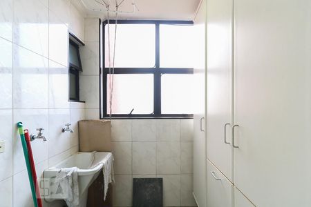 Apartamento à venda com 67m², 2 quartos e 2 vagas Apartamento à venda com 67m², 2 quartos e 2 vagasÁrea de Serviço