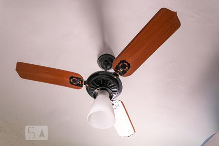 Casa à venda com 111m², 4 quartos e 1 vagaDetalhe