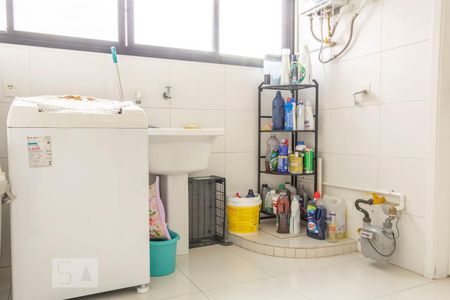 Apartamento para alugar com 190m², 4 quartos e 4 vagasLavanderia