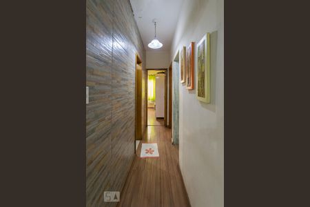 Corredor de apartamento à venda com 2 quartos, 75m² em Penha, Rio de Janeiro