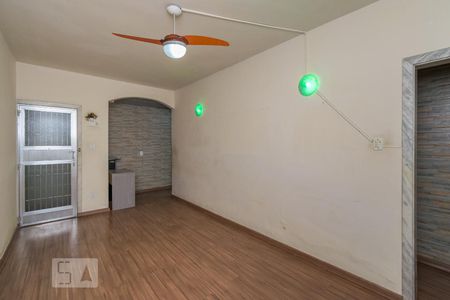 Sala de apartamento à venda com 2 quartos, 75m² em Penha, Rio de Janeiro