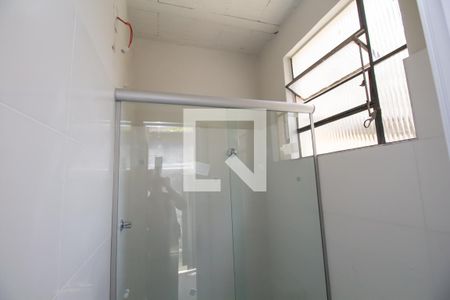 Casa para alugar com 65m², 2 quartos e sem vagaBanheiro