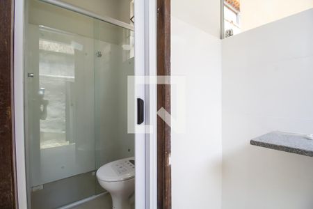 Casa para alugar com 65m², 2 quartos e sem vagaBanheiro