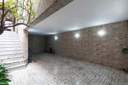 Garagem de casa para alugar com 3 quartos, 140m² em Parque Jabaquara, São Paulo