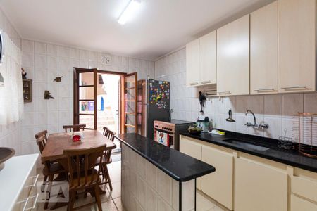 Cozinha de casa para alugar com 3 quartos, 140m² em Parque Jabaquara, São Paulo
