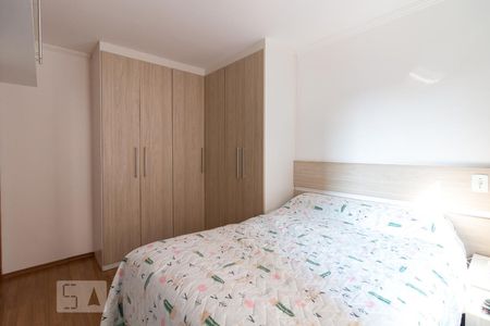 Quarto 2 de apartamento para alugar com 2 quartos, 56m² em Jardim Nova Taboão, Guarulhos