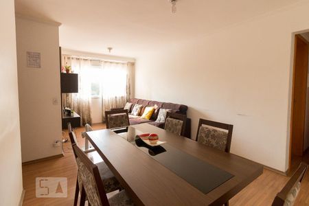 Sala de apartamento para alugar com 2 quartos, 56m² em Jardim Nova Taboão, Guarulhos