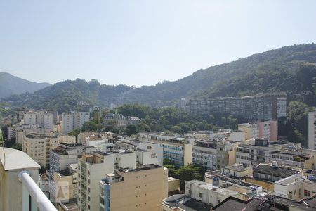 Apartamento à venda com 182m², 3 quartos e 2 vagasVista