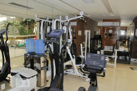 Apartamento à venda com 182m², 3 quartos e 2 vagasAcademia