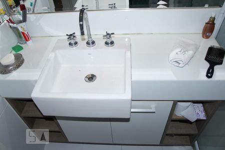 Apartamento à venda com 182m², 3 quartos e 2 vagasBanheiro da Suíte