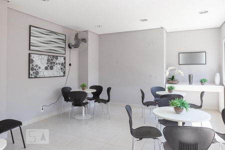 Apartamento à venda com 31m², 1 quarto e sem vagaÁrea comum - Salão de festas