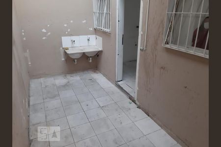 Lavanderia  de casa para alugar com 2 quartos, 68m² em Vila Emir, São Paulo