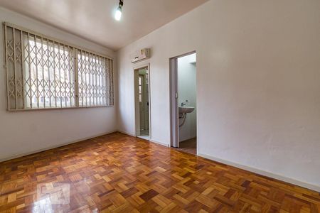 Sala/Quarto de kitnet/studio à venda com 1 quarto, 29m² em Auxiliadora, Porto Alegre