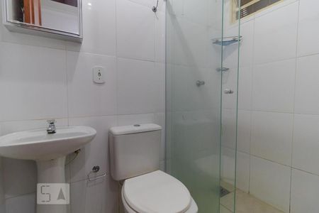 Studio para alugar com 30m², 1 quarto e sem vaga Studio para alugar com 30m², 1 quarto e sem vagaBanheiro