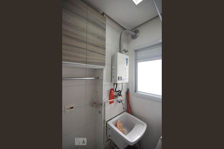 Apartamento à venda com 68m², 3 quartos e 1 vagaÁrea de Serviço