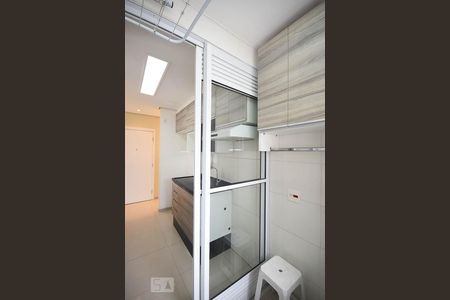 Apartamento à venda com 68m², 3 quartos e 1 vagaÁrea de Serviço