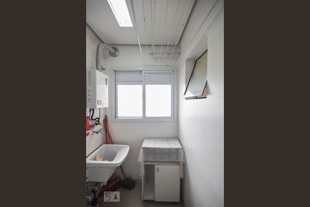 Apartamento à venda com 68m², 3 quartos e 1 vagaÁrea de Serviço