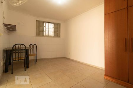 Quarto de kitnet/studio para alugar com 1 quarto, 30m² em Cidade Universitária, Campinas