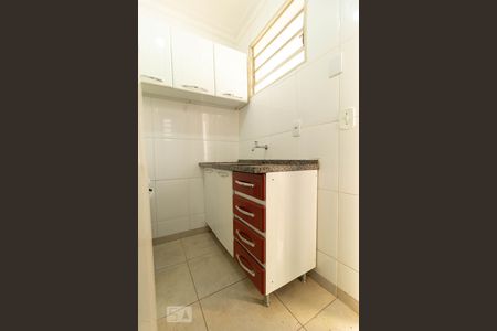 Cozinha de kitnet/studio para alugar com 1 quarto, 30m² em Cidade Universitária, Campinas