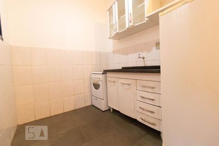 Cozinha de kitnet/studio para alugar com 1 quarto, 36m² em Cidade Universitária, Campinas
