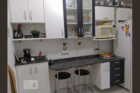 Cozinha de apartamento à venda com 3 quartos, 80m² em Jardim Paraíso, São Paulo