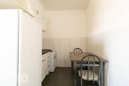 Cozinha de kitnet/studio para alugar com 1 quarto, 38m² em Cidade Universitária, Campinas