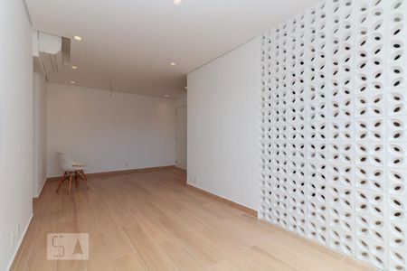 Sala de apartamento à venda com 2 quartos, 57m² em Pinheiros, São Paulo