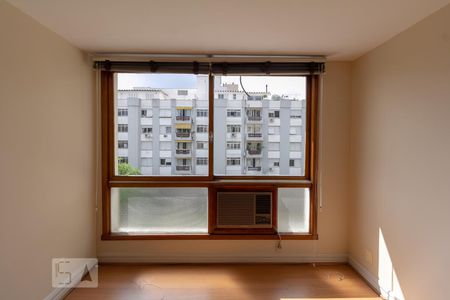 vista da sala de apartamento para alugar com 2 quartos, 77m² em Boa Vista, Porto Alegre