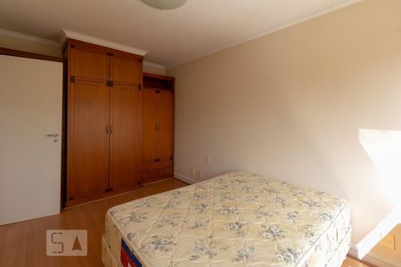 quarto 1 de apartamento para alugar com 2 quartos, 77m² em Boa Vista, Porto Alegre