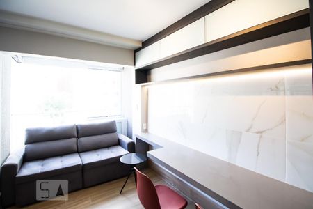 Studio à venda com 32m², 1 quarto e 1 vaga Studio à venda com 32m², 1 quarto e 1 vagaStudio