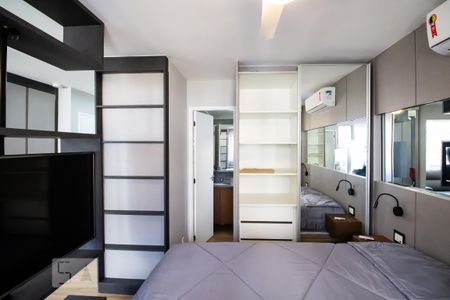 Studio à venda com 32m², 1 quarto e 1 vaga Studio à venda com 32m², 1 quarto e 1 vagaStudio