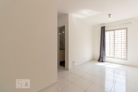 Sala de apartamento à venda com 1 quarto, 40m² em Indianópolis, São Paulo