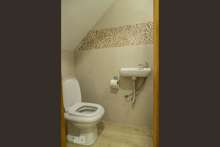 Casa para alugar com 80m², 2 quartos e 1 vaga Casa para alugar com 80m², 2 quartos e 1 vagaBanheiro 2