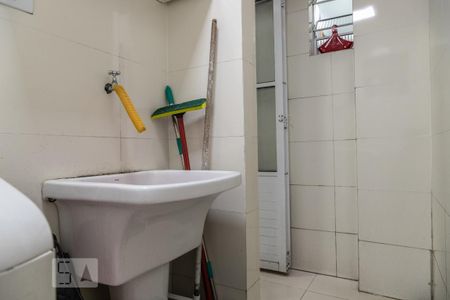 Casa para alugar com 80m², 2 quartos e 1 vaga Casa para alugar com 80m², 2 quartos e 1 vagaÁrea de Serviço