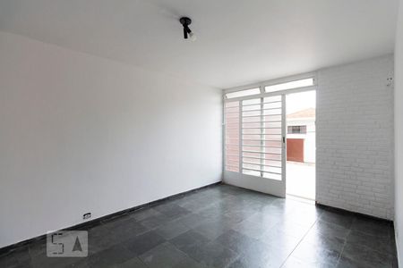 Sala de casa para alugar com 2 quartos, 138m² em Parque Jabaquara, São Paulo