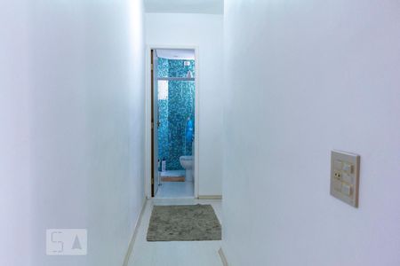 Corredor de apartamento para alugar com 2 quartos, 60m² em Vila das Mercês, São Paulo