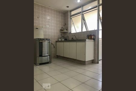 Apartamento à venda com 195m², 3 quartos e 2 vagasCozinha