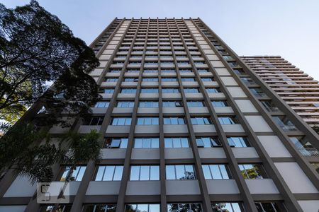 Apartamento à venda com 195m², 3 quartos e 2 vagasFachada - Condomínio