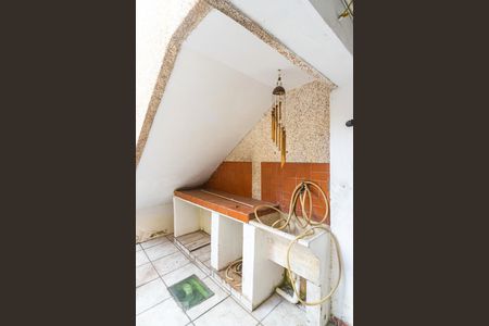 Casa à venda com 160m², 2 quartos e 2 vagasÁrea de Serviço