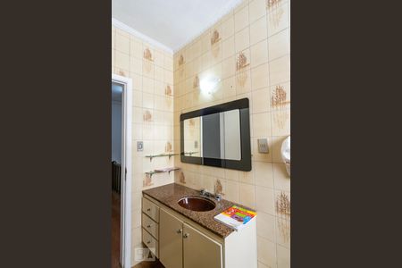 Casa à venda com 160m², 2 quartos e 2 vagasBanheiro