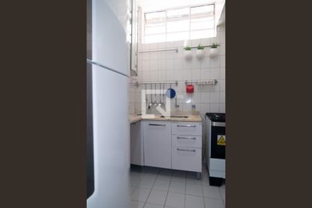 Apartamento à venda com 46m², 1 quarto e sem vagaCozinha e Área de Serviço
