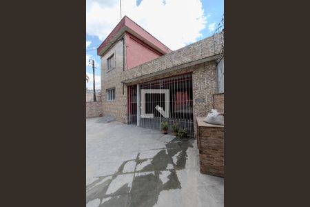 Casa à venda com 100m², 2 quartos e 1 vagaGaragem