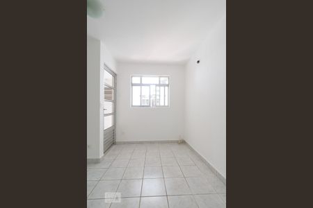 Casa para alugar com 180m², 3 quartos e 1 vagaQuarto extra - serviço
