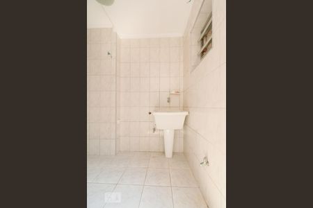 Casa para alugar com 180m², 3 quartos e 1 vagaÁrea de serviço